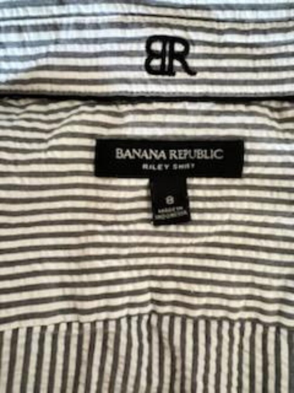 Banana Republic Riley Shirt, Size 8, Striped and Textured Button Down - Picture 2 of 2